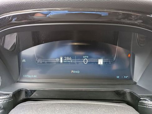 Used 2025 Lincoln Corsair Reserve AWD/4WD image 10