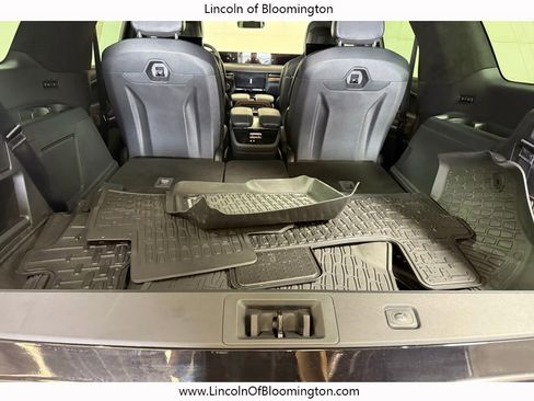 Used 2025 Lincoln Navigator Black Label image 56