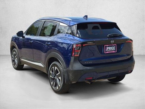 Used 2025 Nissan Kicks SV w/ SV Premium Package AWD/4WD image 7