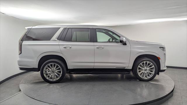Used 2022 Cadillac Escalade Premium Luxury AWD/4WD image 9