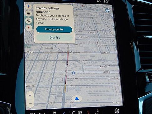 Certified 2025 Volvo XC90 B6 Plus image 26