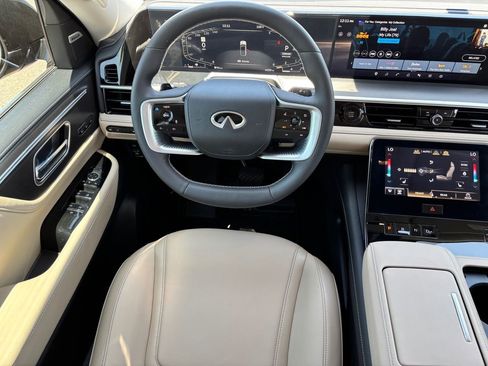 Certified 2026 INFINITI QX80 Pure w/ Cargo Package AWD/4WD image 13