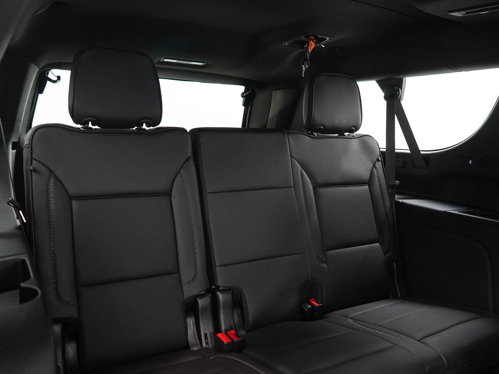 Used 2023 GMC Yukon XL Denali AWD/4WD image 13