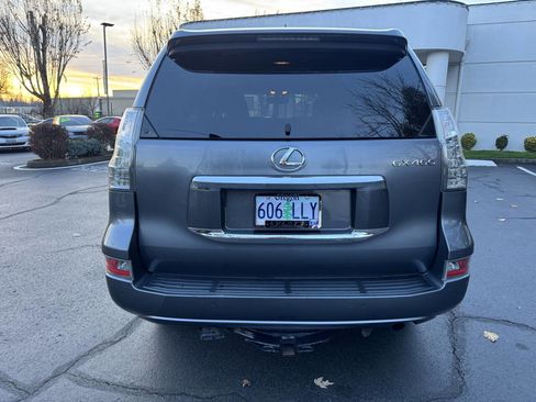 Used 2017 Lexus GX 460 Luxury image 4