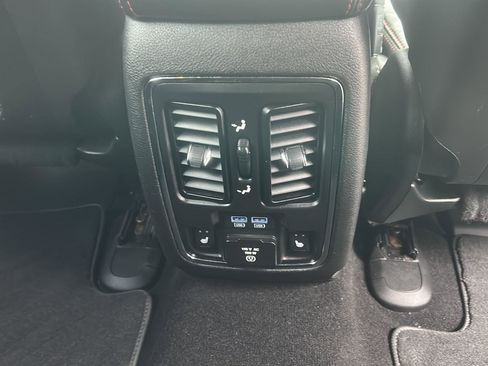 Used 2021 Jeep Grand Cherokee Trailhawk image 30