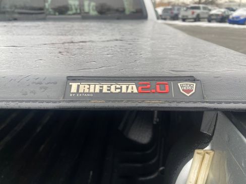 Used 2017 Chevrolet Colorado Z71 image 6