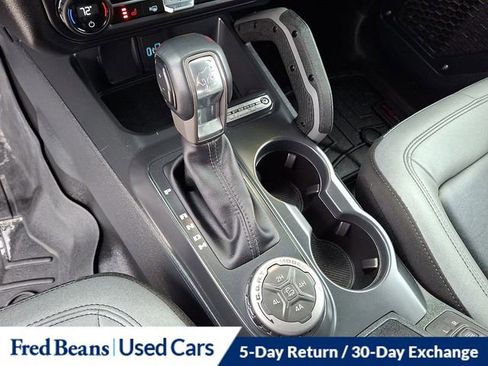 Certified 2024 Ford Bronco Big Bend w/ Sasquatch Package image 24