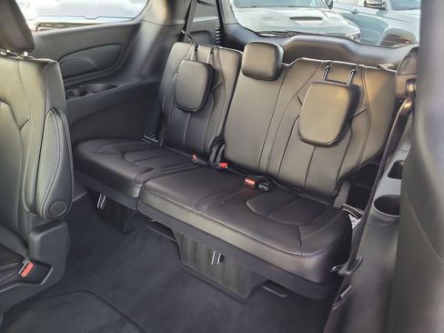 New 2026 Chrysler Voyager LX FWD image 14