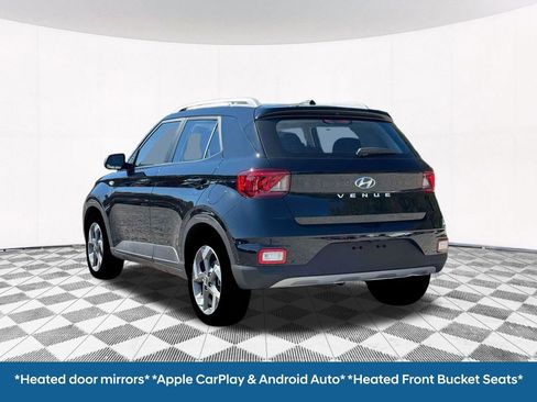 New 2026 Hyundai Venue SEL FWD image 8