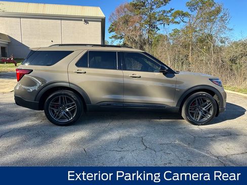 New 2026 Ford Explorer ST image 8