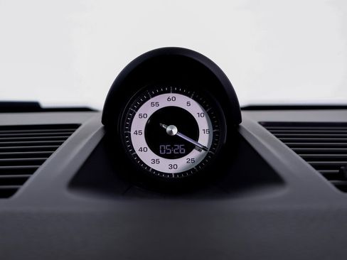 Certified 2024 Porsche 911 Carrera S w/ Sport Package image 18