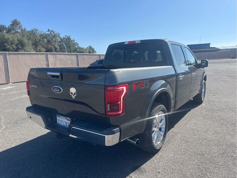 Used 2015 Ford F150 Lariat w/ Equipment Group 502A Luxury AWD/4WD image 5