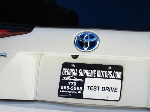 Used 2019 Toyota Prius L Eco image 5