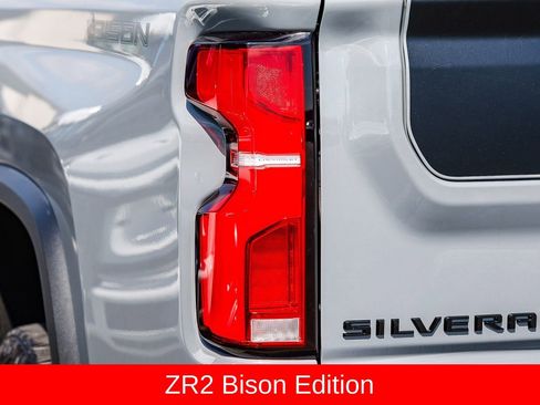 Used 2024 Chevrolet Silverado 2500 ZR2 w/ ZR2 Bison Edition AWD/4WD image 8