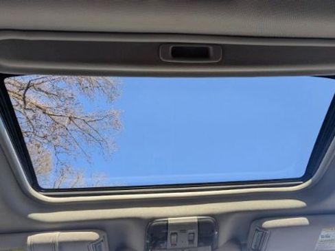 Used 2013 Subaru Outback 3.6R Limited image 41