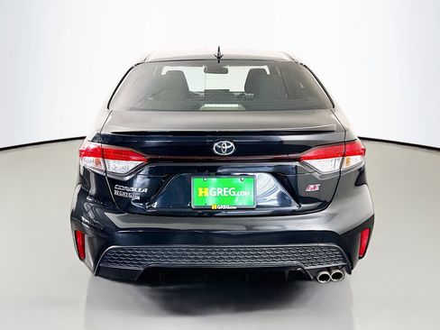 Used 2021 Toyota Corolla SE FWD image 8