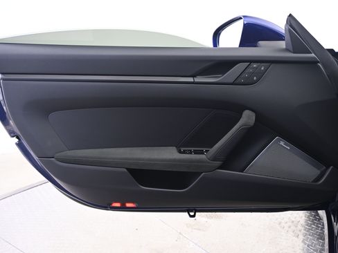 Certified 2023 Porsche 911 Carrera GTS image 22