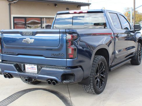 Used 2022 Chevrolet Silverado 1500 High Country w/ High Country Premium Package image 22