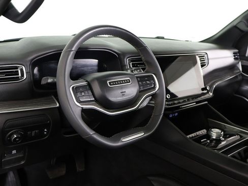Used 2022 Jeep Wagoneer Series II w/ Premium Group I image 33