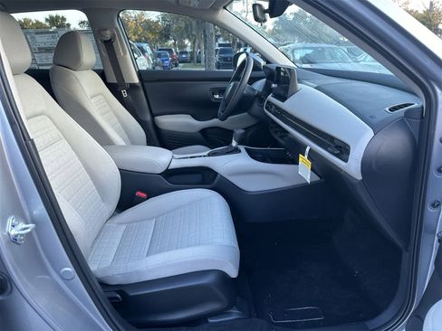 New 2026 Honda HR-V LX image 17
