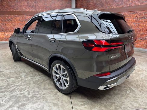 Used 2026 BMW X5 xDrive40i AWD/4WD image 3