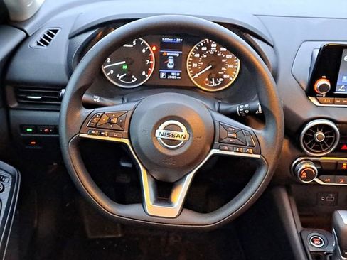 Used 2022 Nissan Sentra S FWD image 24
