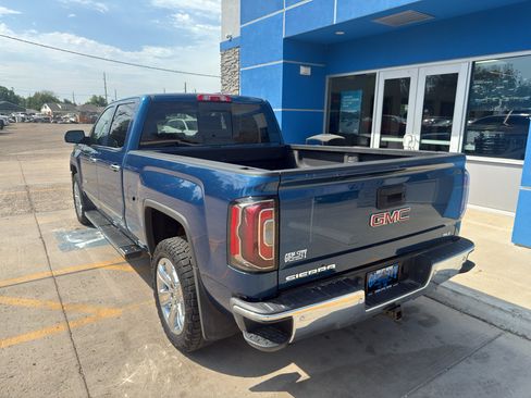 Used 2018 GMC Sierra 1500 SLT AWD/4WD image 7