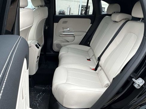 New 2026 Mercedes-Benz GLA 250 image 18