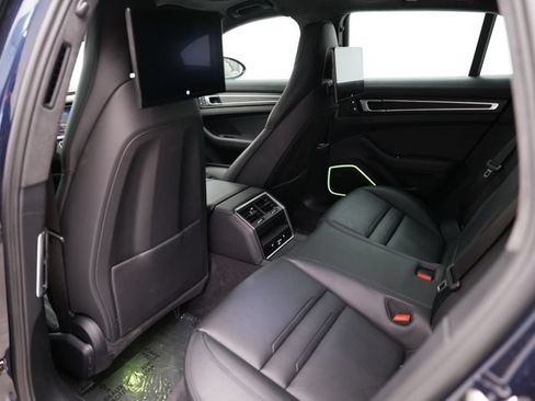 Certified 2023 Porsche Panamera GTS AWD/4WD image 30