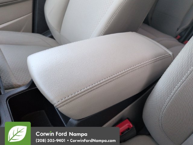 Used 2019 Ford Escape SE AWD/4WD image 19