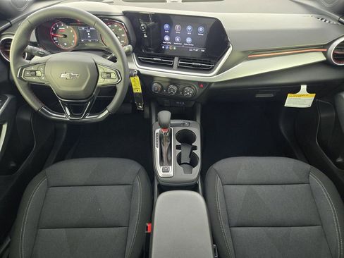 New 2026 Chevrolet Trax RS w/ Sunroof Package FWD image 27