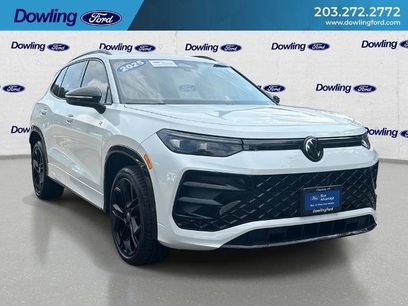 Used 2025 Volkswagen Tiguan SE R-Line