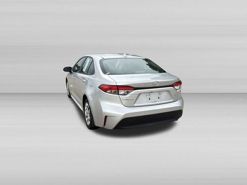 Used 2024 Toyota Corolla LE FWD image 8