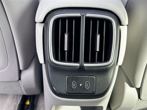 Used 2024 Hyundai Ioniq 6 Limited RWD image 27