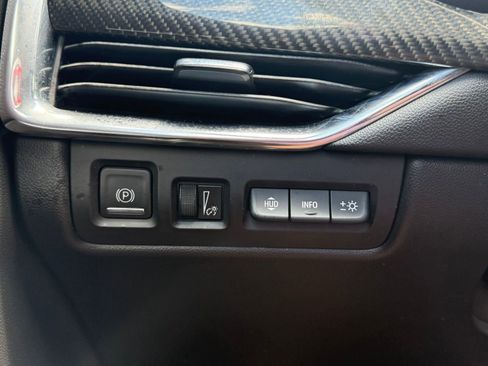 Used 2020 Cadillac XT4 Sport FWD image 23