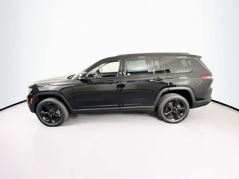 Used 2023 Jeep Grand Cherokee L Limited w/ Luxury Tech Group II AWD/4WD image 8