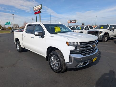 Used 2019 Chevrolet Silverado 1500 LTZ w/ LTZ Plus Package image 2