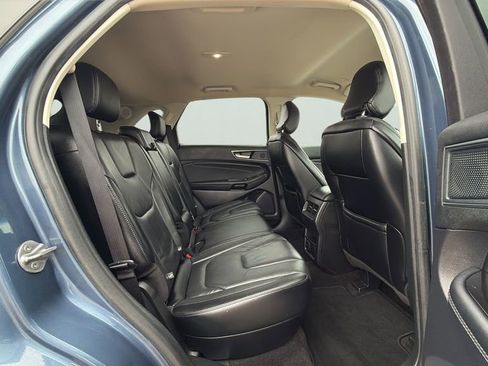 Used 2019 Ford Edge Titanium AWD/4WD image 13
