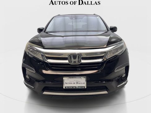 Used 2019 Honda Pilot Touring image 3