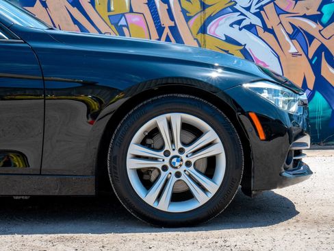 Used 2016 BMW 328i Sedan RWD image 11