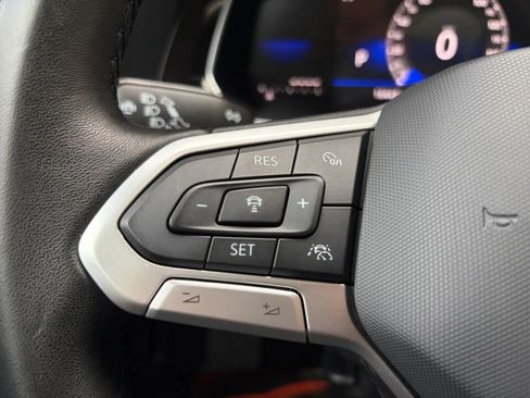 Used 2023 Volkswagen Jetta SE FWD image 30