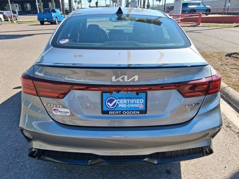 Used 2022 Kia Forte GT-Line w/ GT-Line Premium Package image 6