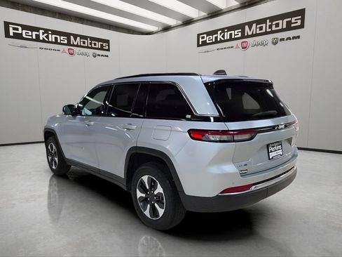Certified 2024 Jeep Grand Cherokee Limited 4xe AWD/4WD image 3