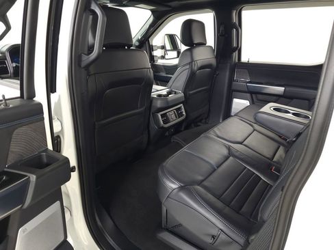 Used 2025 Ford F350 4x4 Crew Cab Super Duty image 45