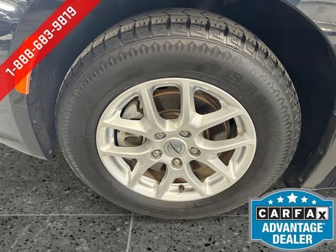 Used 2023 Chrysler Pacifica Touring-L FWD image 25