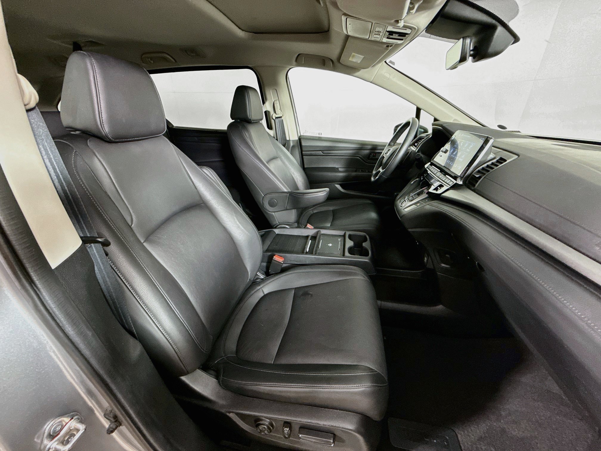 Certified 2025 Honda Odyssey EX-L image 37