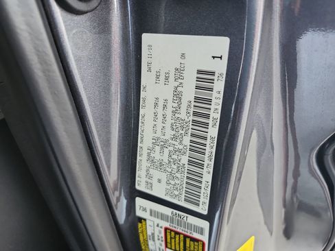 Used 2019 Toyota Tacoma SR RWD image 23