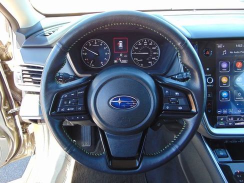Certified 2025 Subaru Outback Onyx Edition AWD/4WD image 15