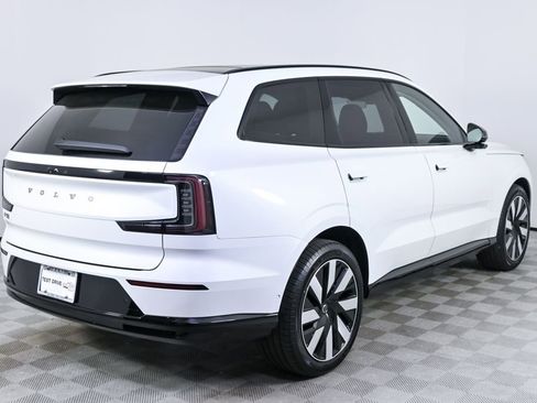 New 2026 Volvo EX90 Ultra AWD/4WD image 29