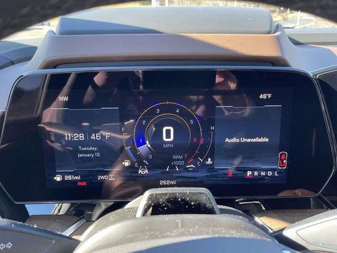 New 2026 Chevrolet Suburban High Country image 21